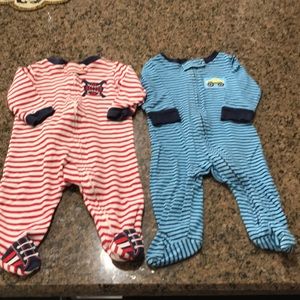 Bundle of 2 footies